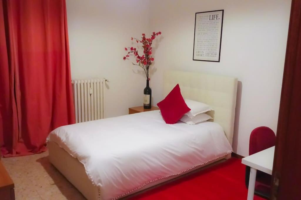 Unique & Beautiful Bedroom In Central Of Florencja Zewnętrze zdjęcie